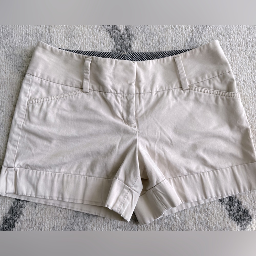 Express Design Studio shorts